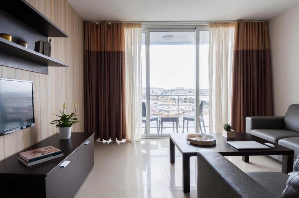 Valletta View Apartments By St Hotels Gzira Extérieur photo