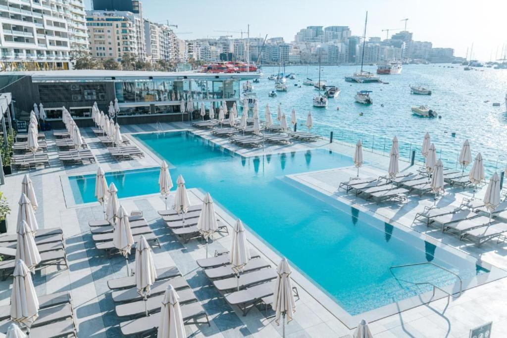 Valletta View Apartments By St Hotels Gzira Extérieur photo